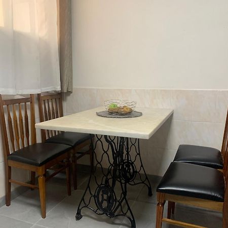 Апартаменти Casa Touriga Арру́да-душ-Ві́нюш Екстер'єр фото